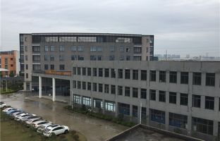 浠伴偊鏄嗗北浜т笟鍩哄湴绔ｅ伐锛2015鎵竼鍚埅